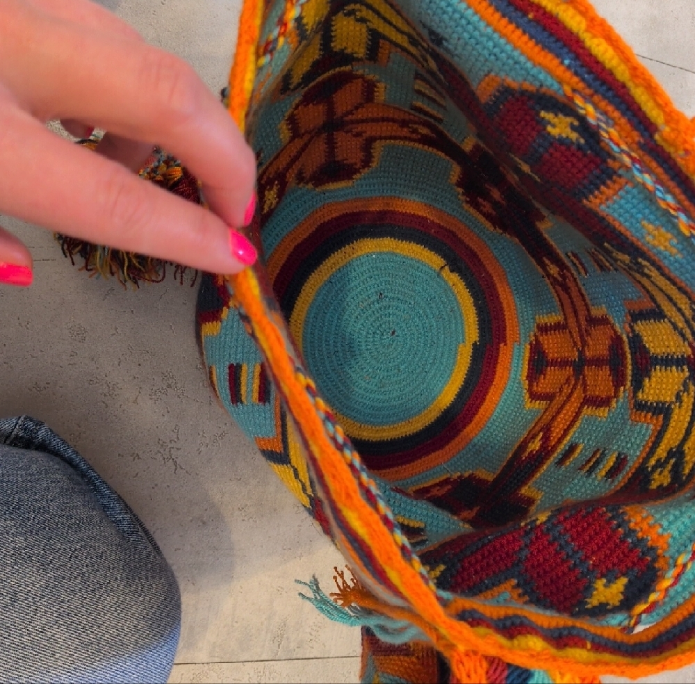 Handwoven Multicolor Wayuu-Style Bucket Bag - Bright Multicolor Summer Purse - Picture 5 of 10